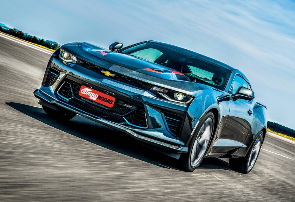 Chevrolet Camaro Fifty Menor e mais leve, ele ficou mais ágil ao volante