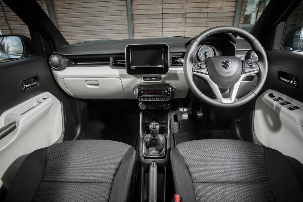 Interior do Suzuki Ignis