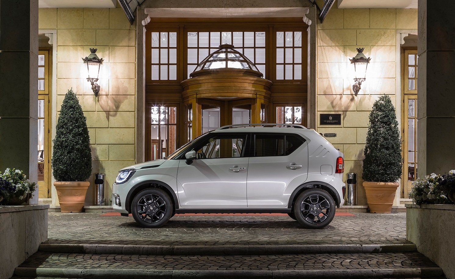 Suzuki Ignis Suzuki Ignis de perfil