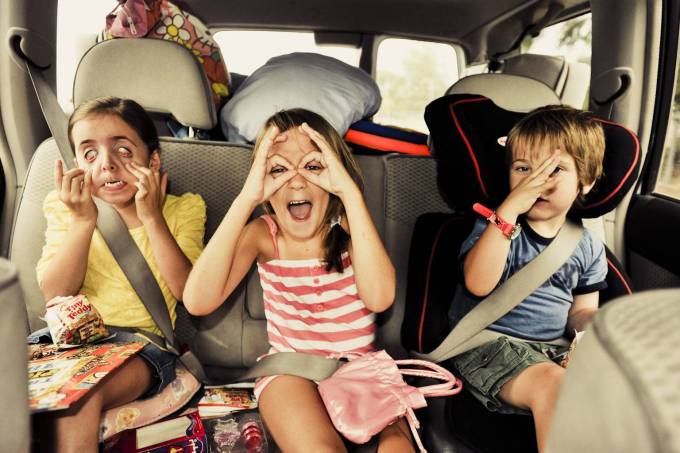 Viagem de carro com crianças