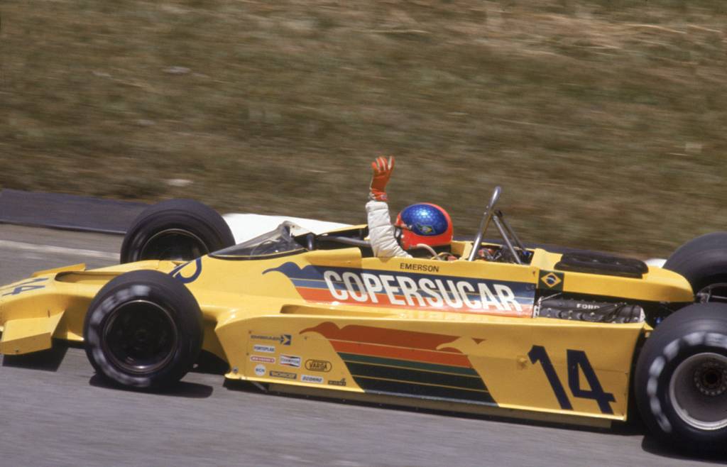 Emerson comemora o 2º lugar no GP do Brasil de 1978
