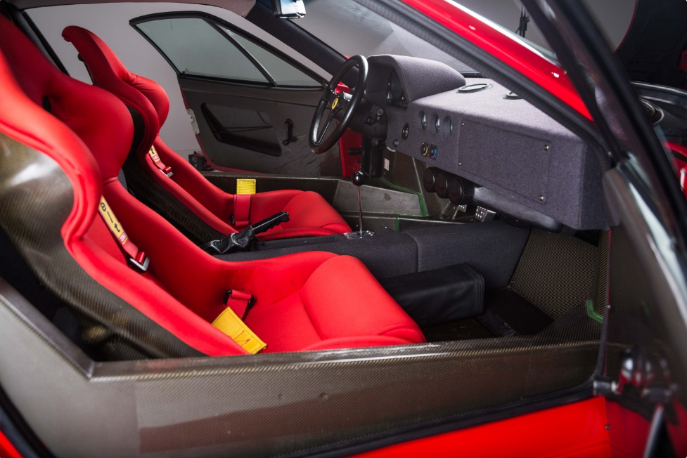 Ferrari F40 interior