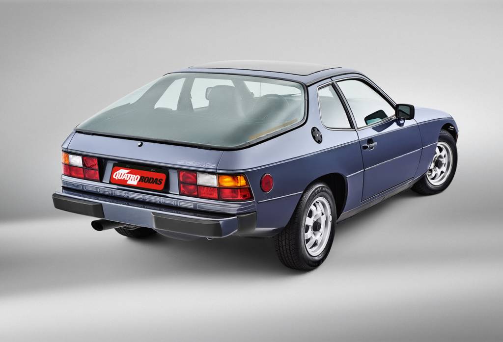 Porsche 924 Porta-malas era acessado pelo vidro traseiro