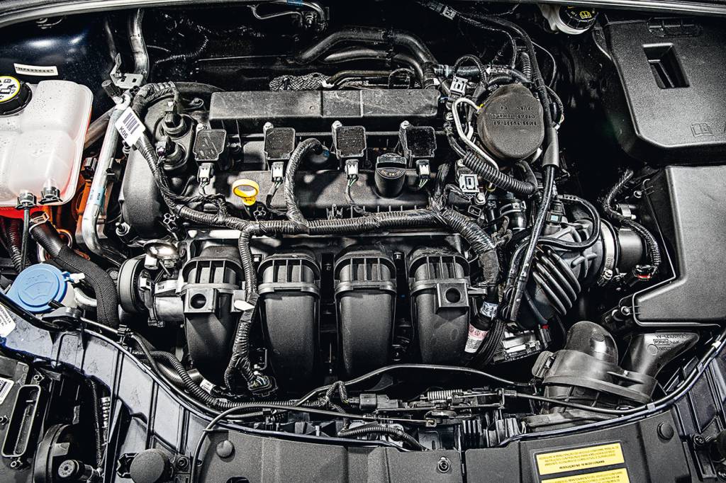 Ford Focus Titanium Único aspirado, motor 2.0 tem mais potência mas menos torque que os rivais