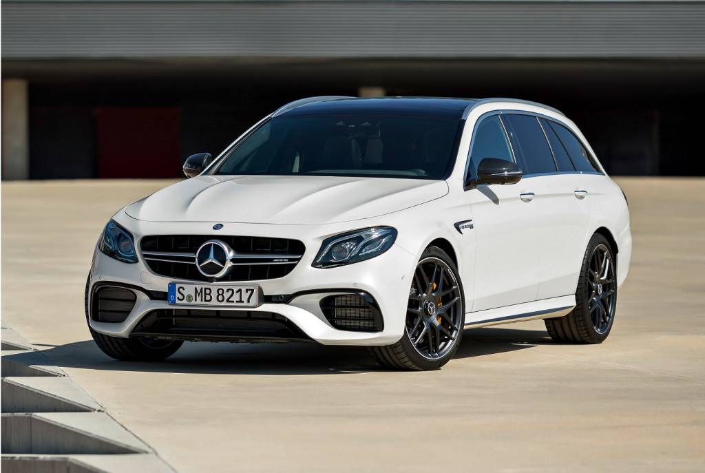 Mercedes-AMG E 63 S Mercedes-AMG E 63 S na posição 3x4 de frente