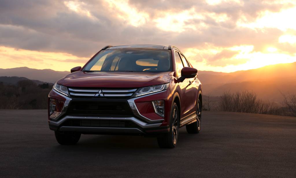 Visual do Eclipse Cross foi inspirado nos conceitos XR-PHEV e XR-PHEV II