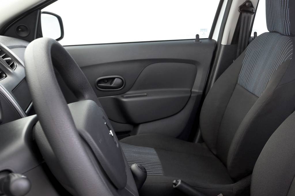 Renault Sandero Authentique 1.0