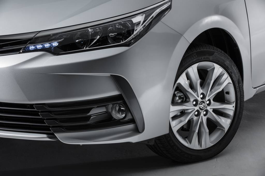 Corolla 2018 XEi (rodas)