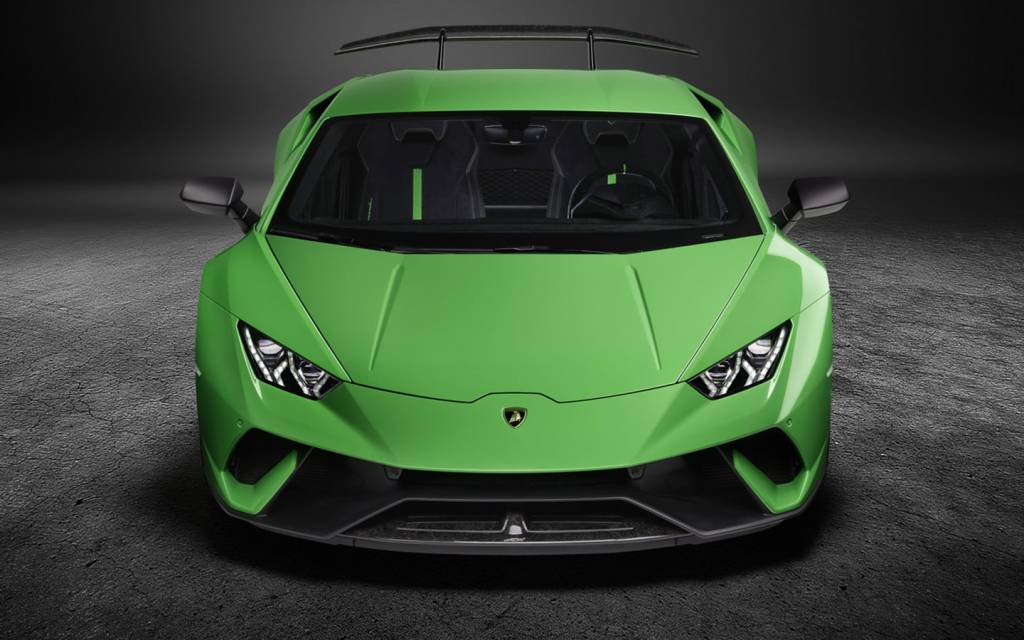 Lambo Huracán Performante 2 Lambo Huracán Performante 2