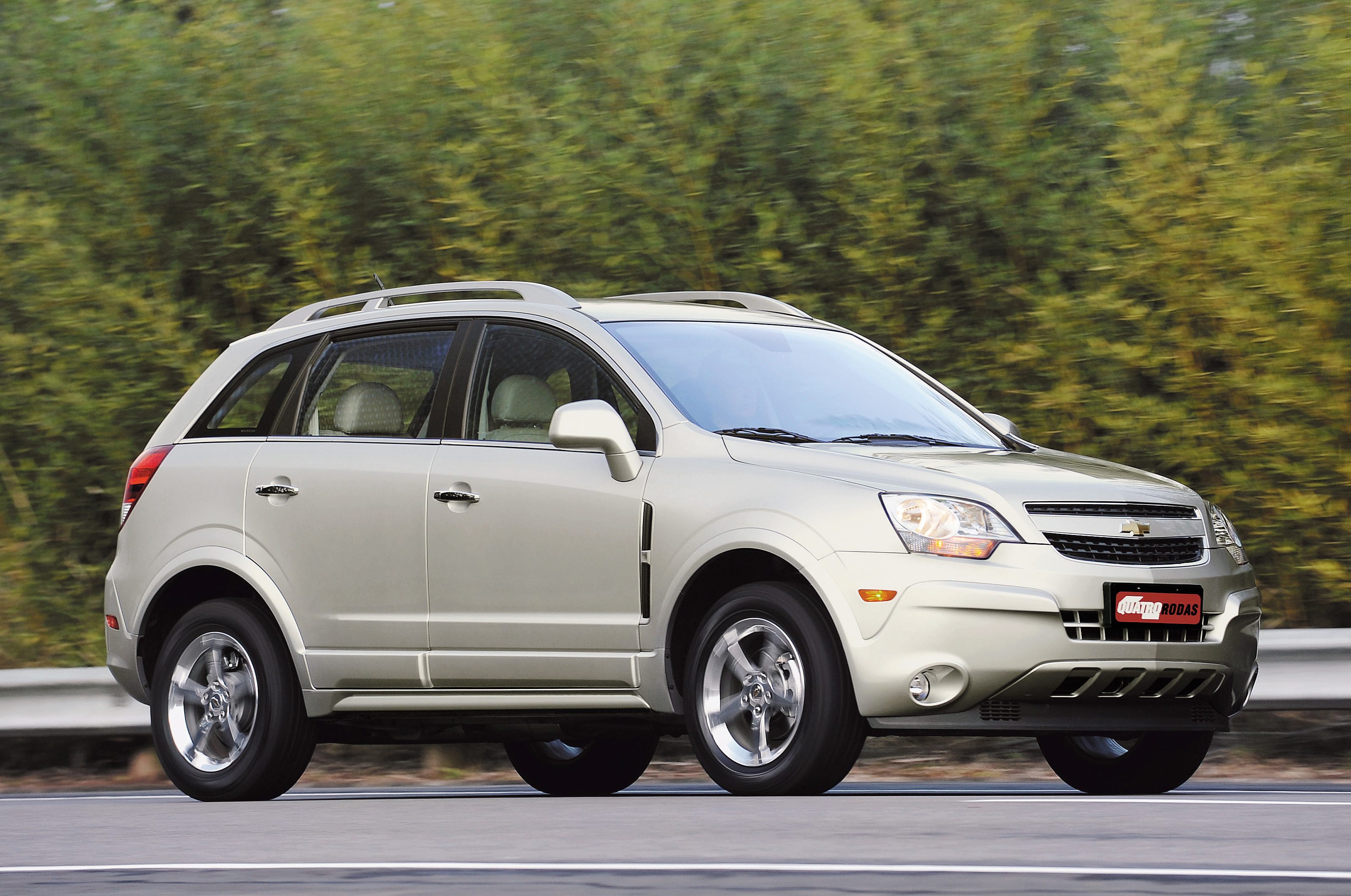 Chevrolet Captiva usado é grande e barato, mas fuja dos V6