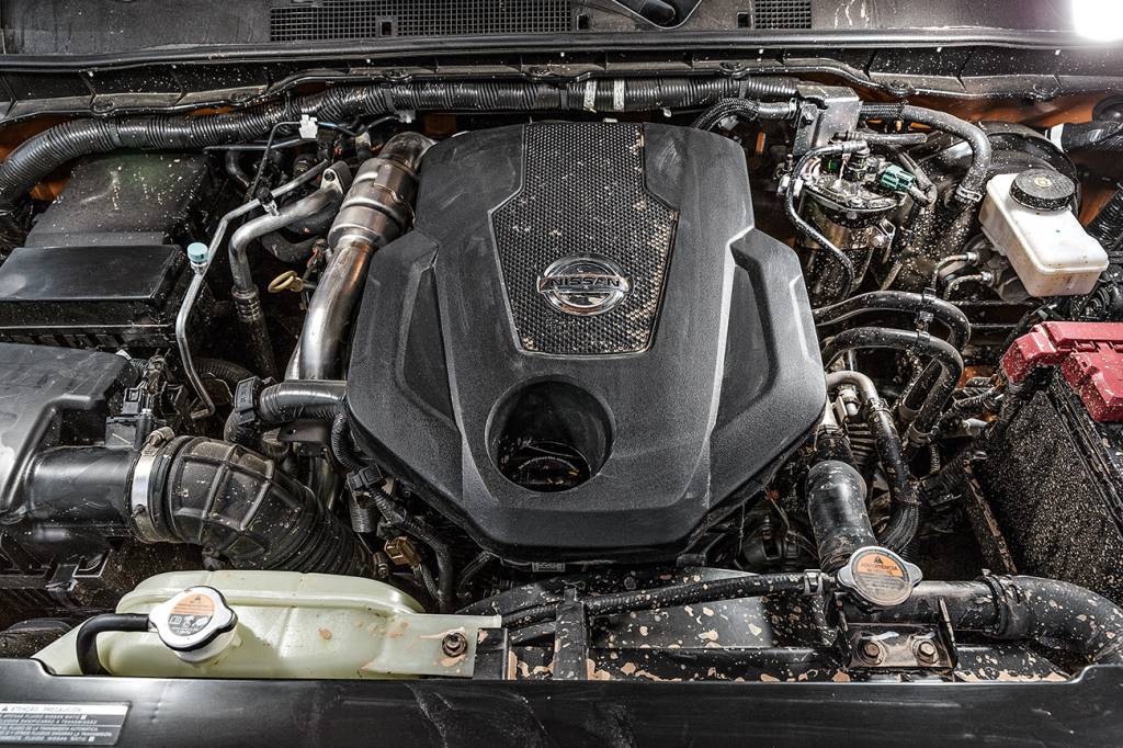 Motor 2.3 tem 190 cv e 45,9 mkgf; desenvoltura na lama é boa