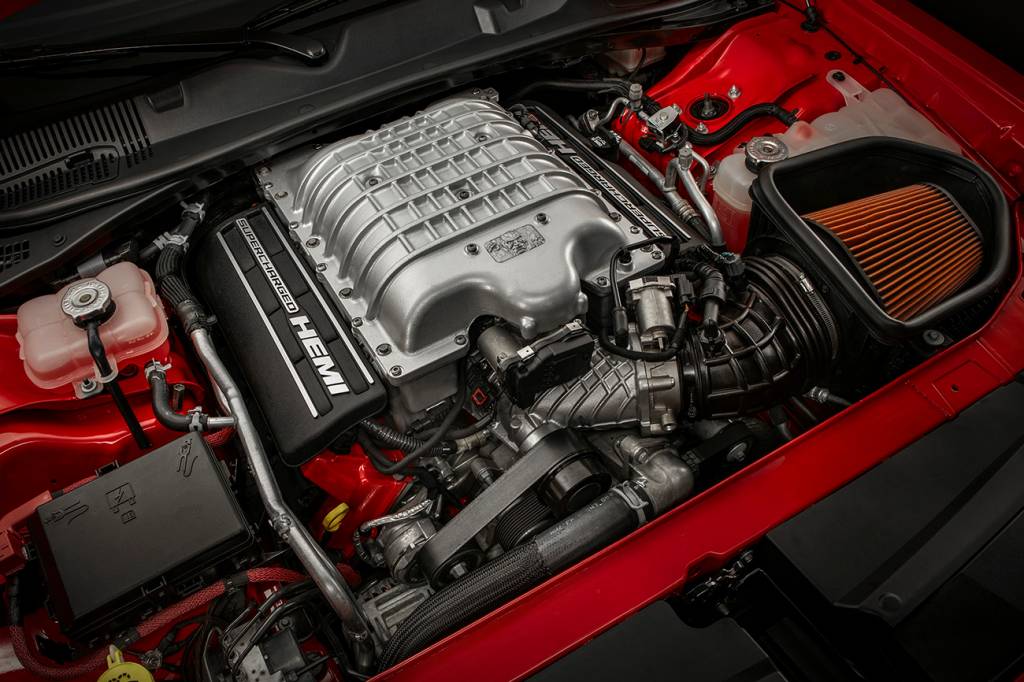 V8 6.2 com supercharger tem a mesma arquitetura do Hellcat, mas ficou ainda mais forte