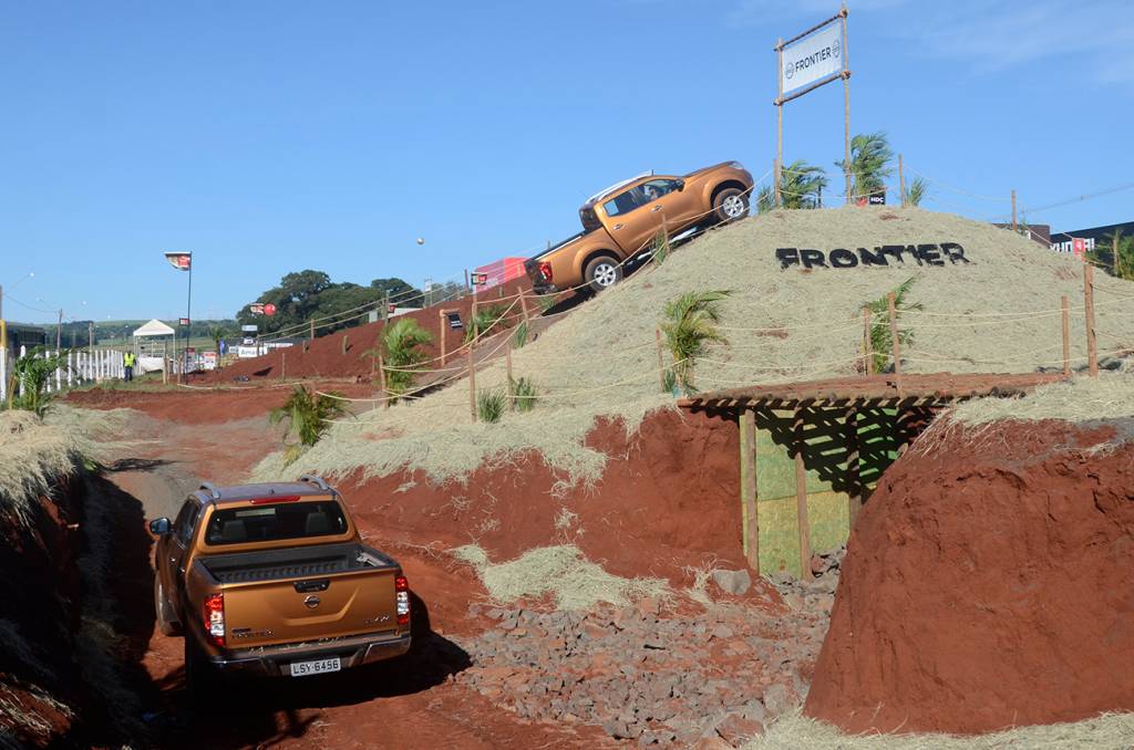 Nissan Frontier – Agrishow