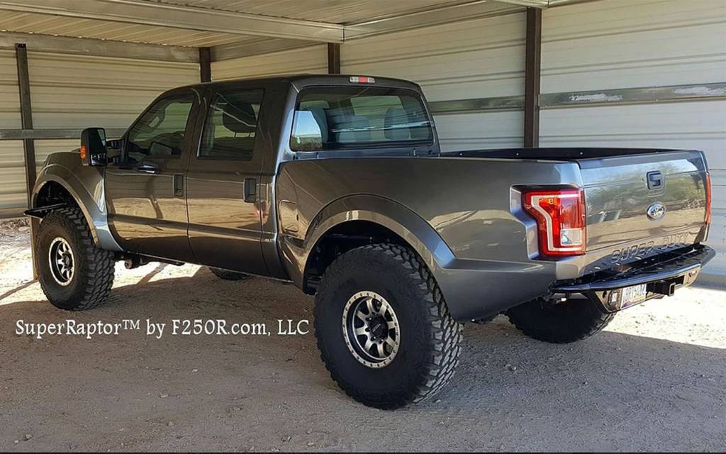 F250 R MegaRaptor 3