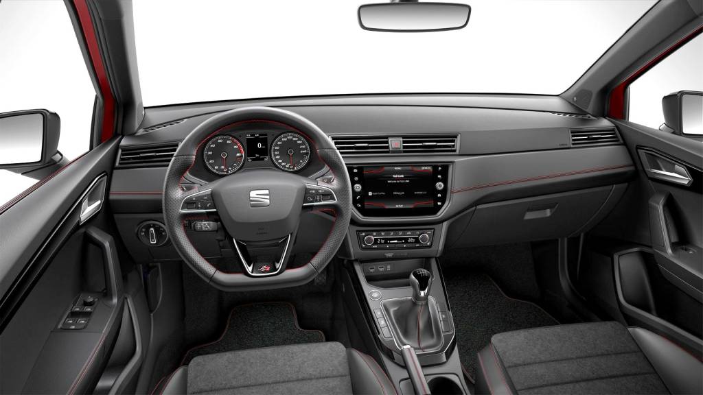 SEAT-Arona-11