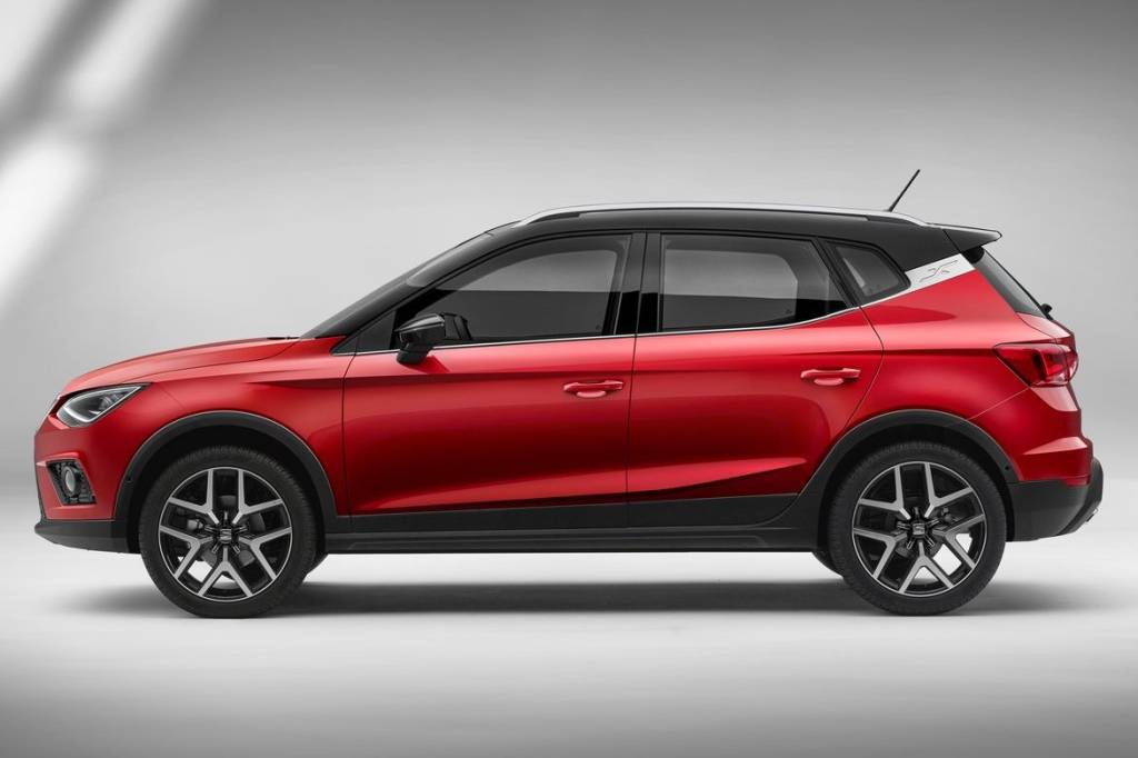 SEAT-Arona-7