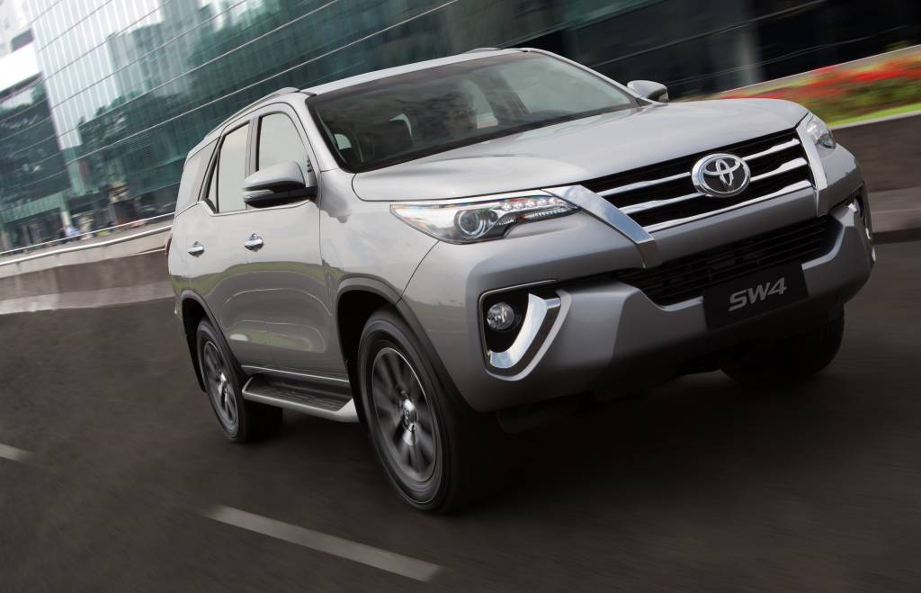 Toyota SW4