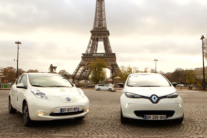Nissan-LEAF-Renault-Zoe-Paris