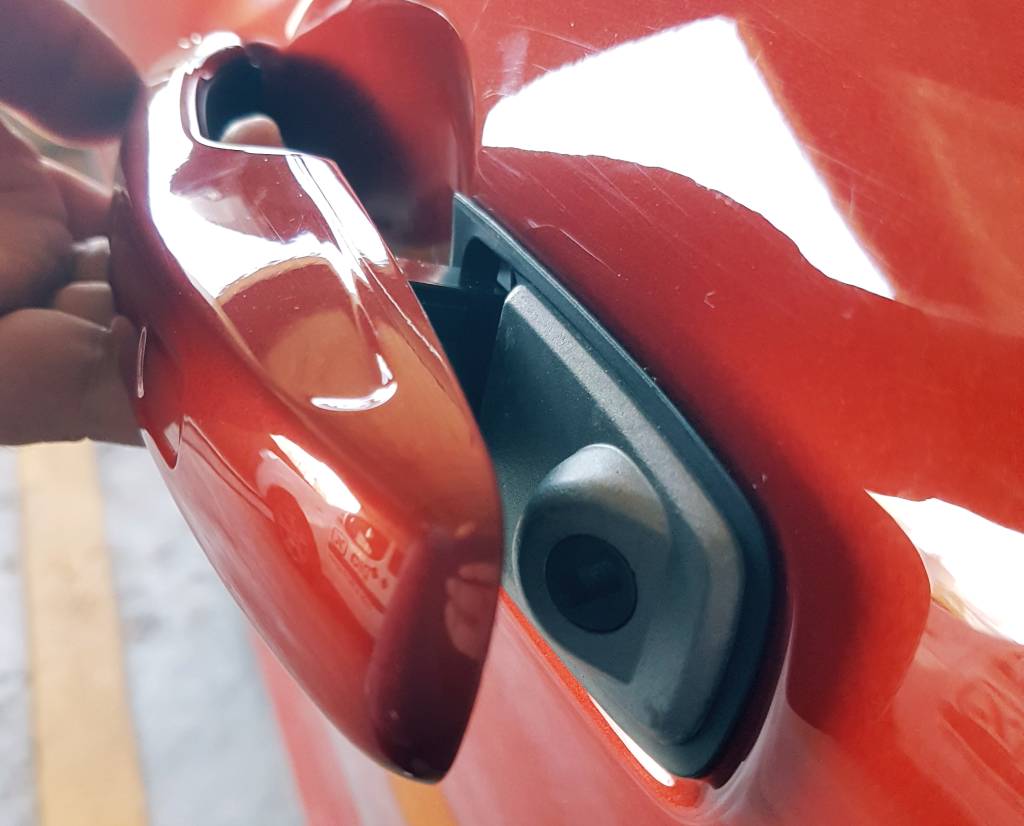 Fechadura de emergência volvo xc60