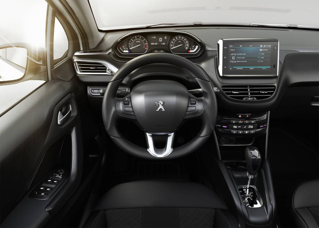Peugeot 208-griffe-auto-2018