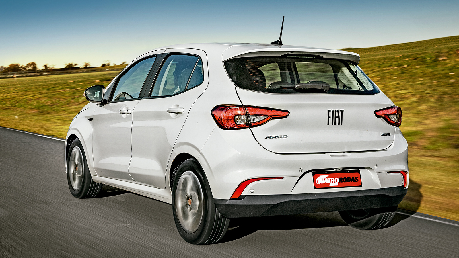 Comparativo: Novo Polo 1.0 TSI X Fiat Argo 1.8 X Hyundai HB20 1.6 ...