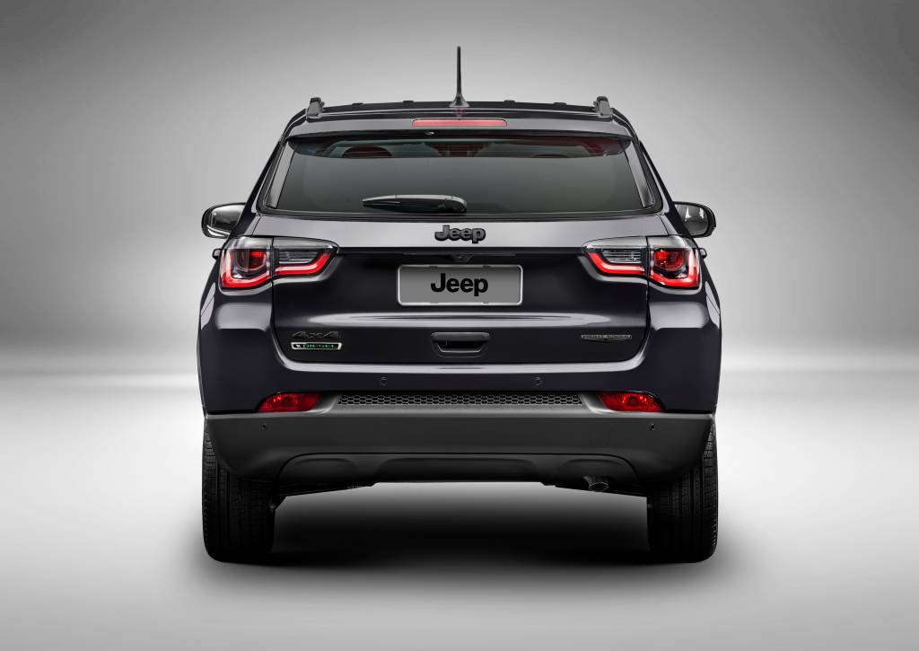 Jeep Compass Night Eagle 8