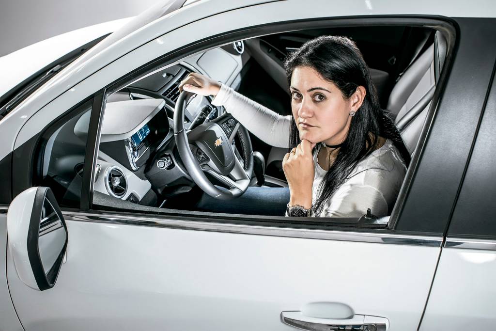 Autodefesa: Paula – Chevrolet Tracker