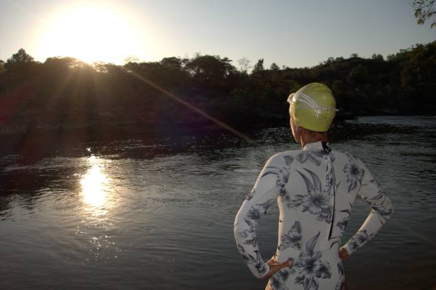 Fim do dia às margens do Rio Iapó