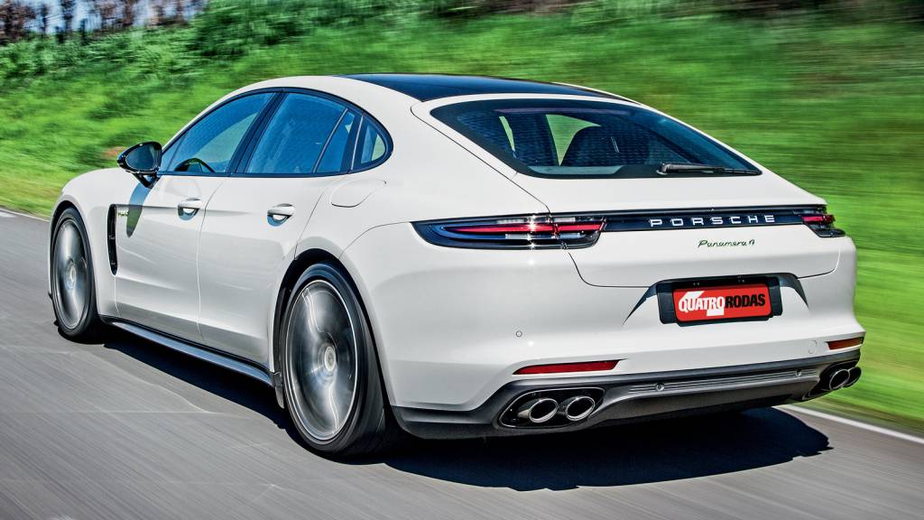 Porsche Panamera 4 E-Hybrid