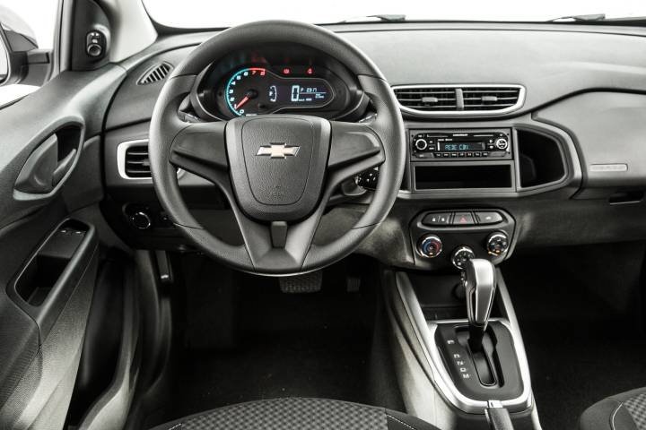 Chevrolet Onix ganha nova versão Advantage por R$ 53.990 para ser