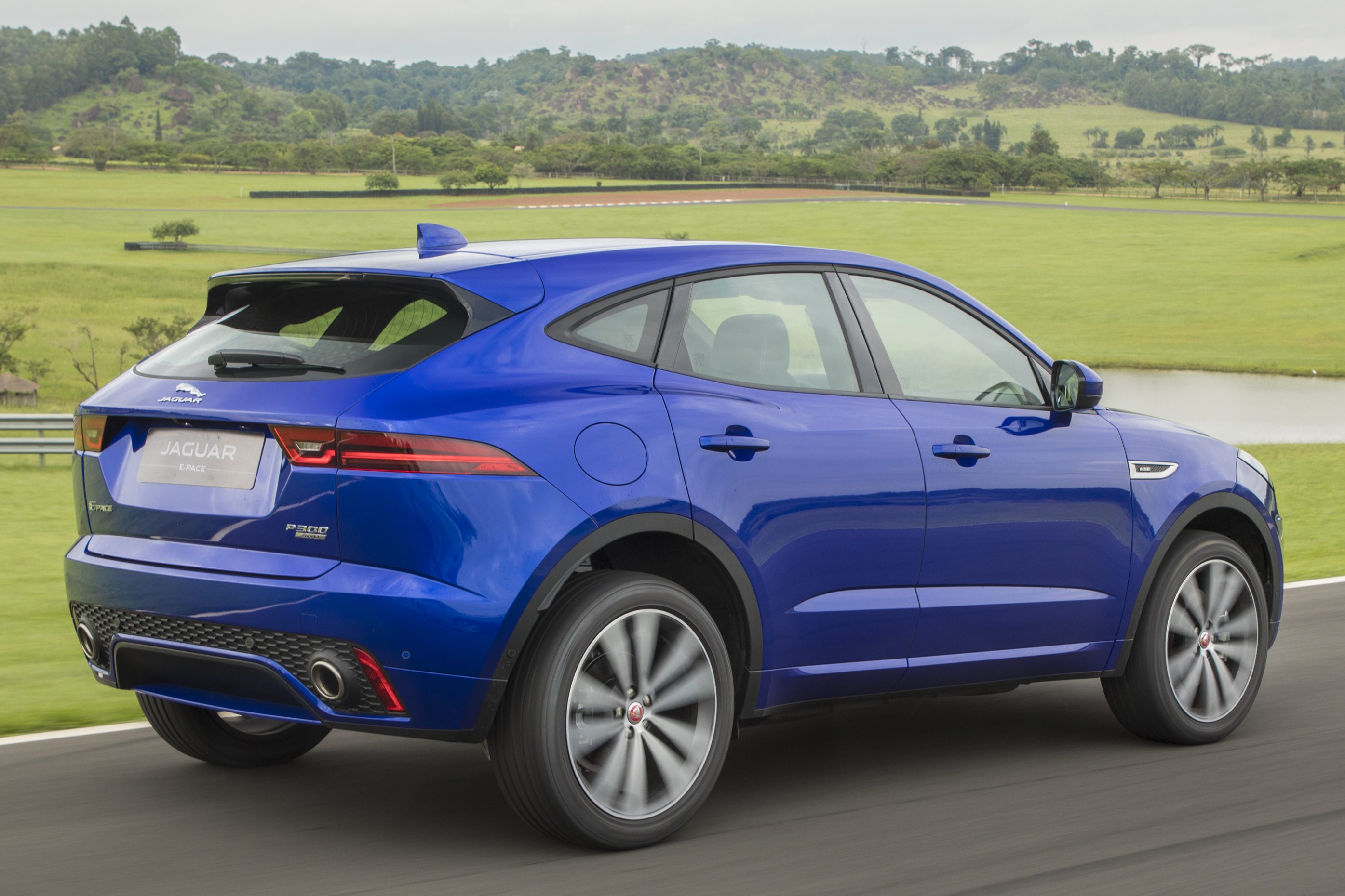 E-Pace Chega Para Ser O Jaguar Mais Barato Do Brasil | Quatro Rodas