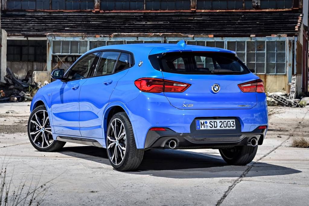 BMW X2
