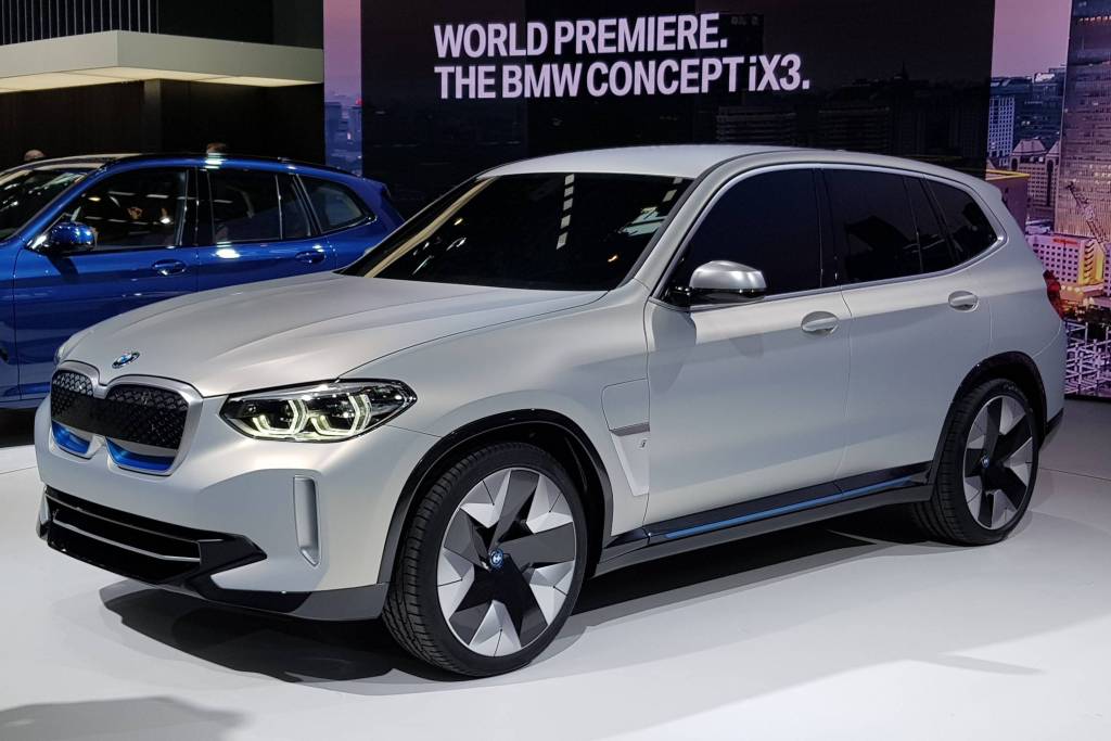 BMW iX3 BMW iX3