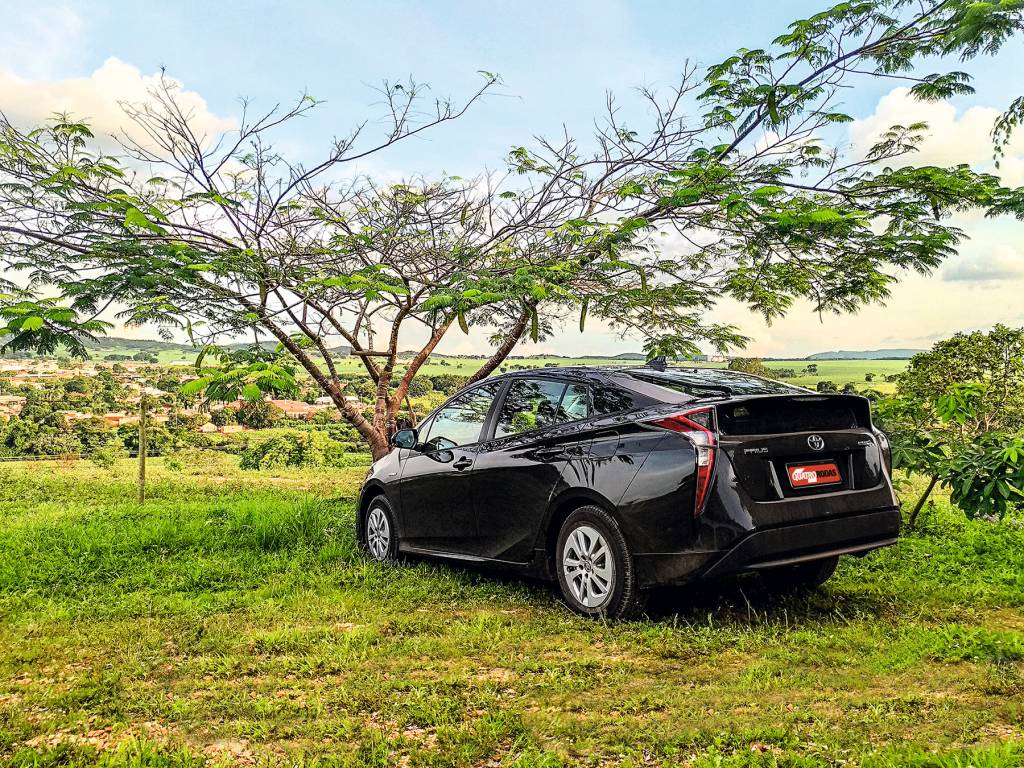 Longa Duração: Toyota Prius Longa Duração: Toyota Prius