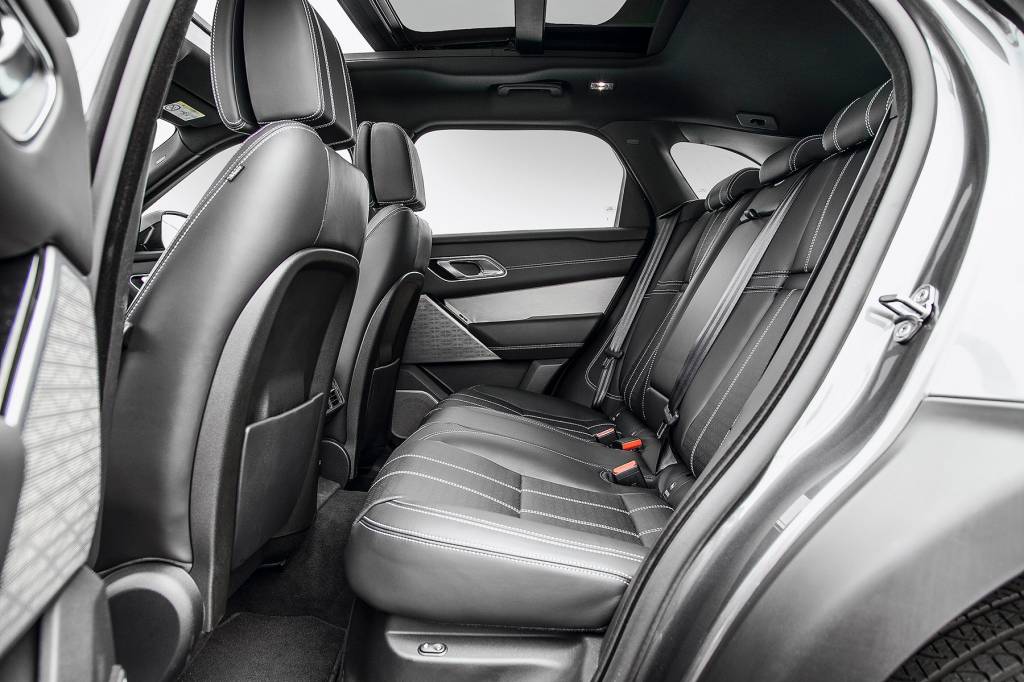 Comparativo: Mercedes GLE x Range Rover Velar Comparativo: Mercedes GLE x Range Rover Velar