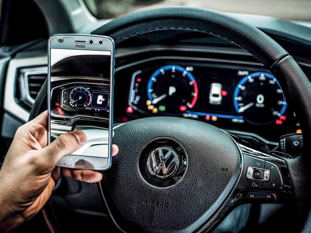 Longa Duração: VW Virtus tem manual com inteligência artificial