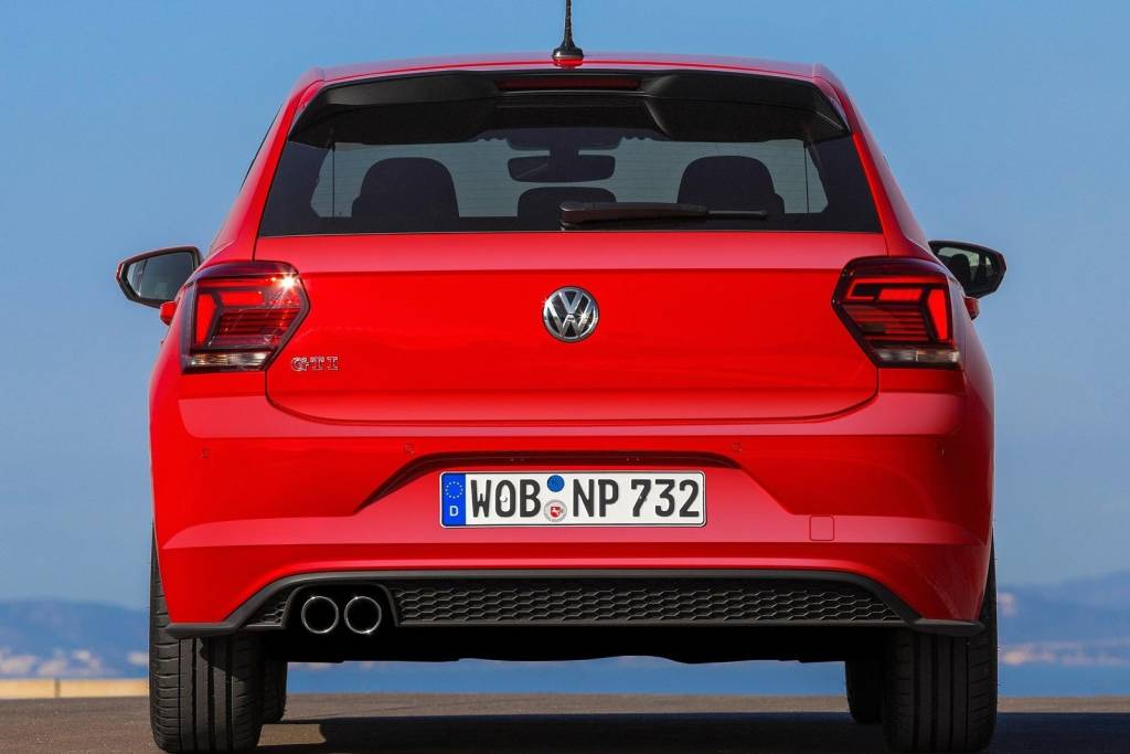 Volkswagen-Polo_GTI-2018-1600-4a Volkswagen-Polo_GTI-2018-1600-4a