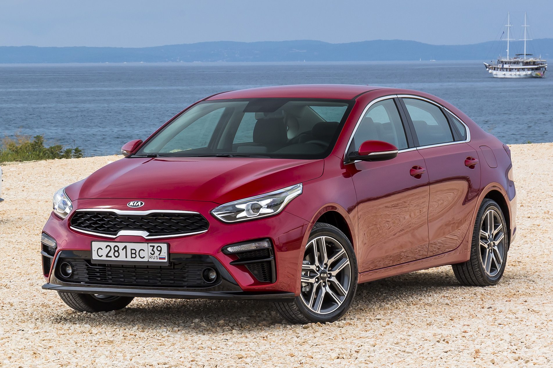 Kia cerato 2019 год