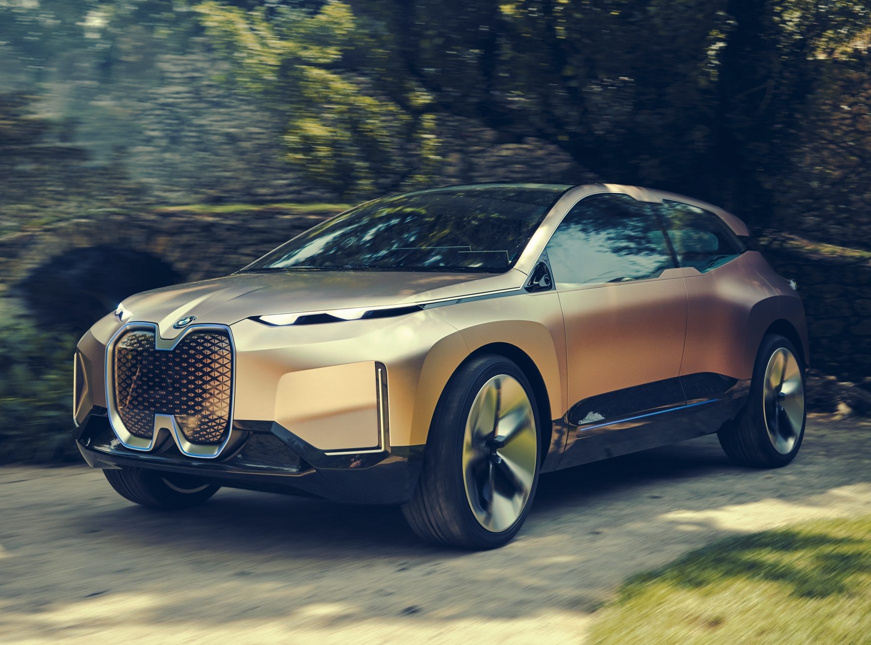 Vision iNext antecipa futuro SUV elétrico da BMW com design do i3