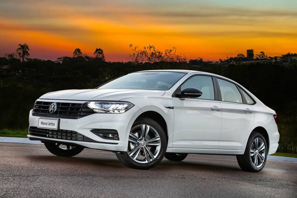 volkswagen_jetta_250_tsi_r-line_2 volkswagen_jetta_250_tsi_r-line_2