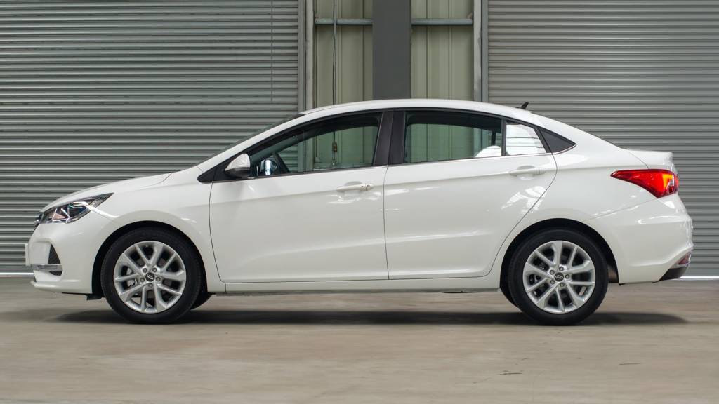 Chery Arrizo 5 (6) Chery Arrizo 5 (6)