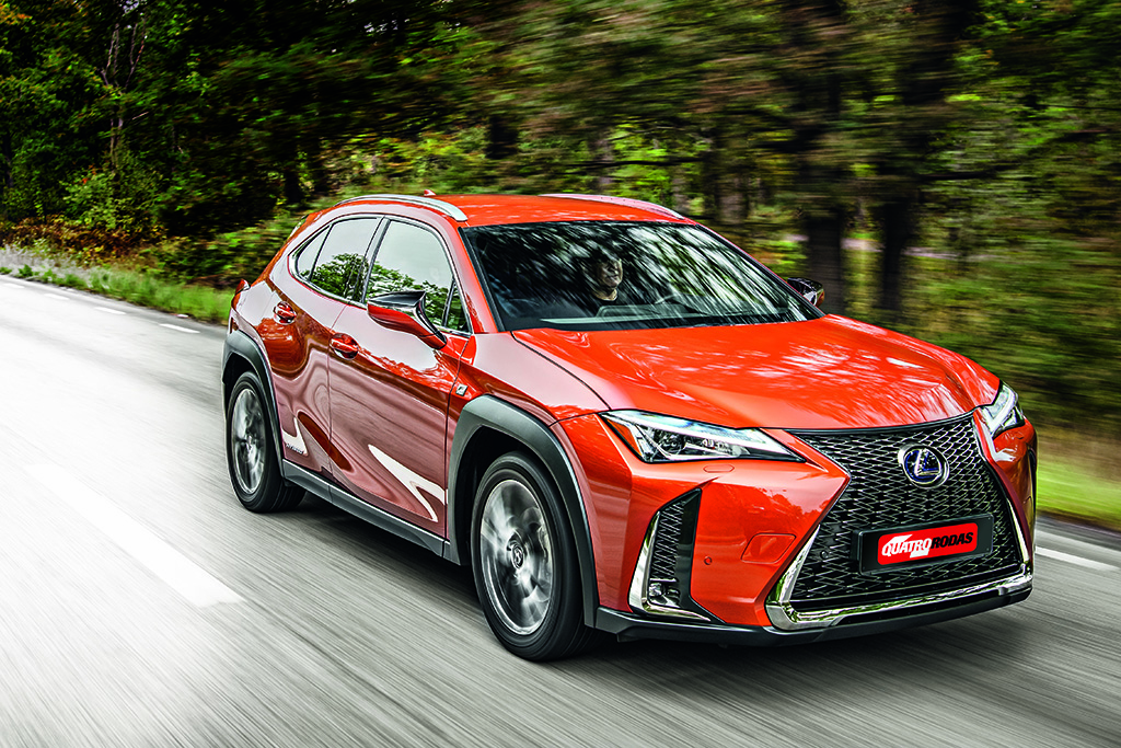 Lexus UX Lexus UX: andamos no SUV compacto que estreia no Salão do Automóvel
