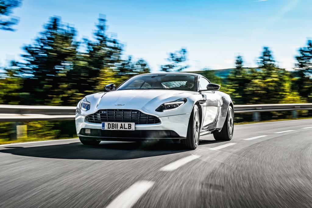 Aston Martin DB11