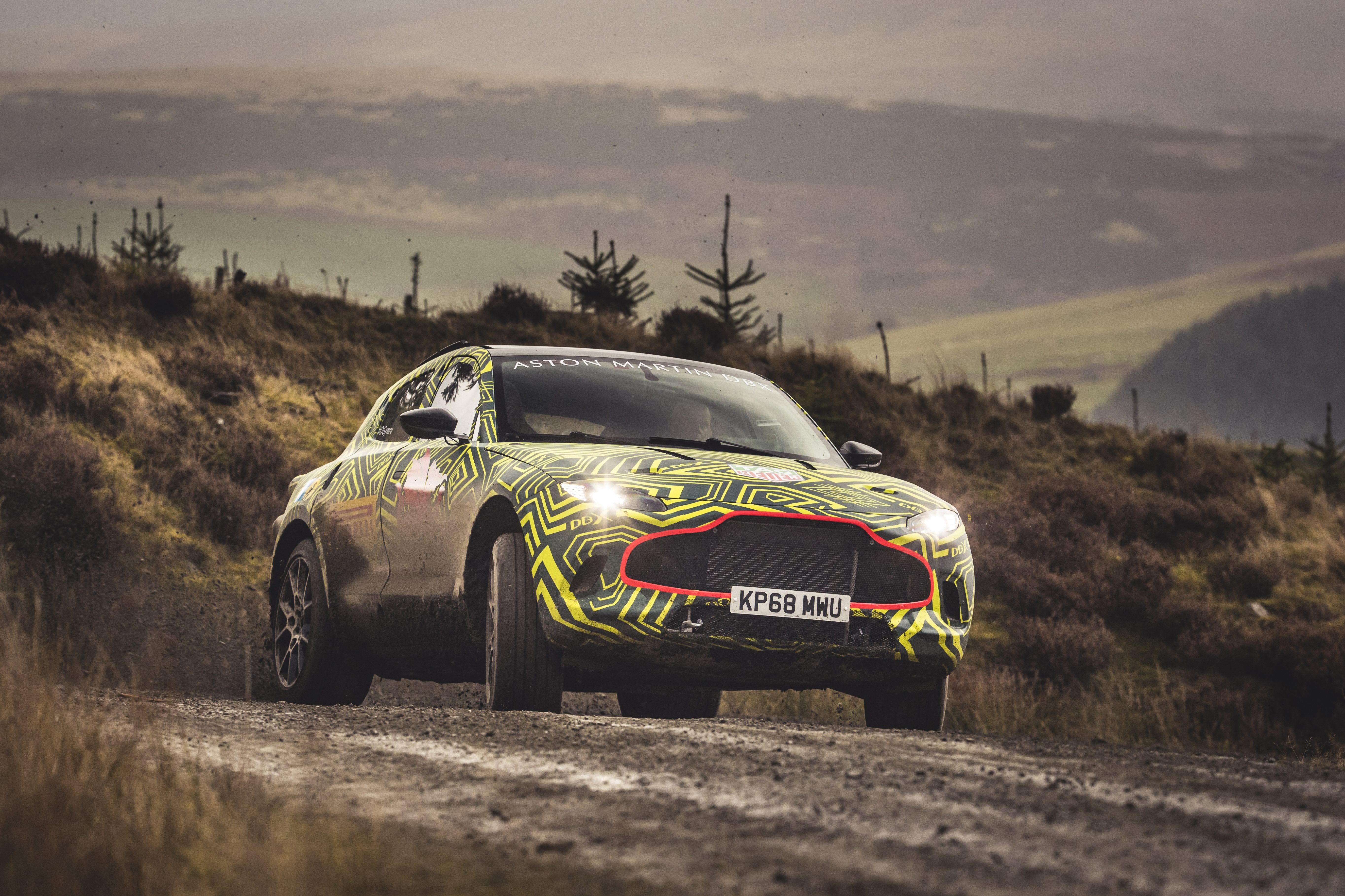 Aston Martin DBX