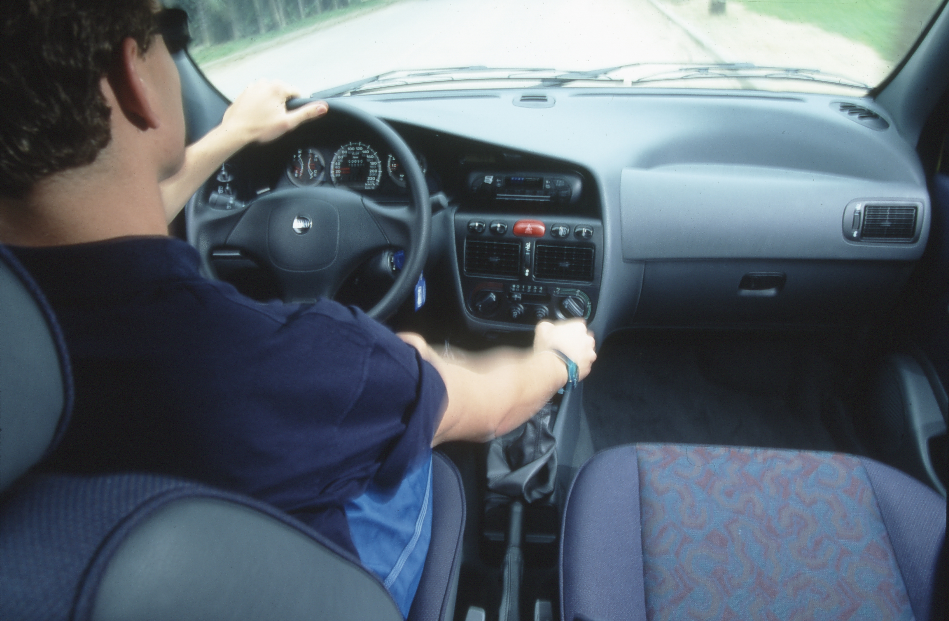 Comparativo Fiat Strada LX Volkswagen Saveiro TSi (14)