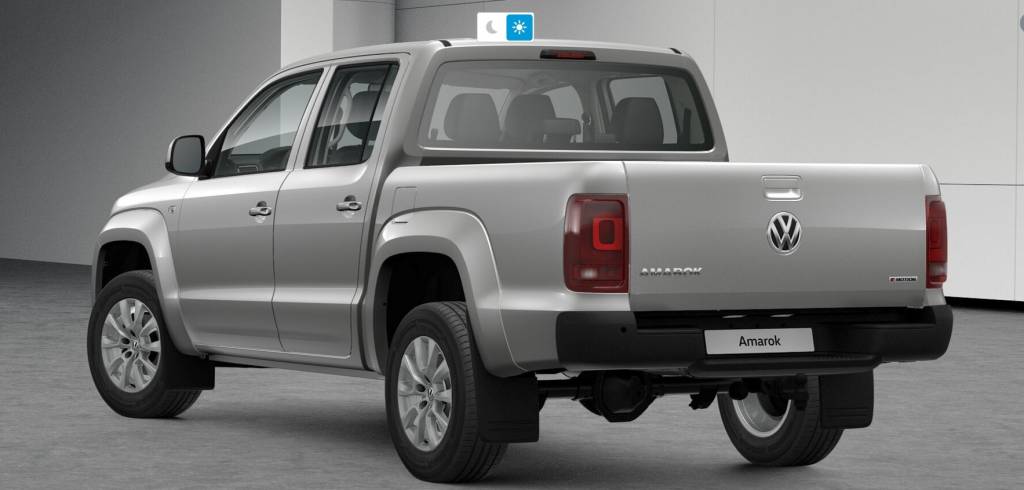 Volkswagen Amarok Comfortline chumbo vista 3/4 de trás