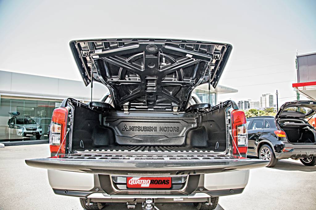 Caçamba L200 GLS Premium Mitsubishi L200 GLS Premium