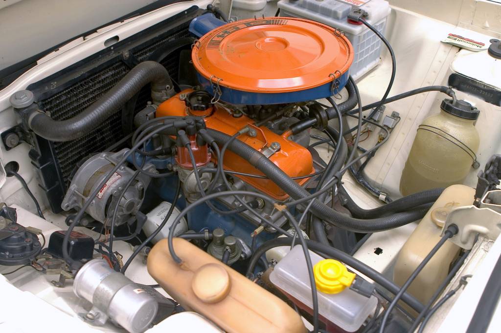 Motor do Corcel II LDO 1.6, da marca Ford. Motor do Corcel II LDO 1.6, da marca Ford.