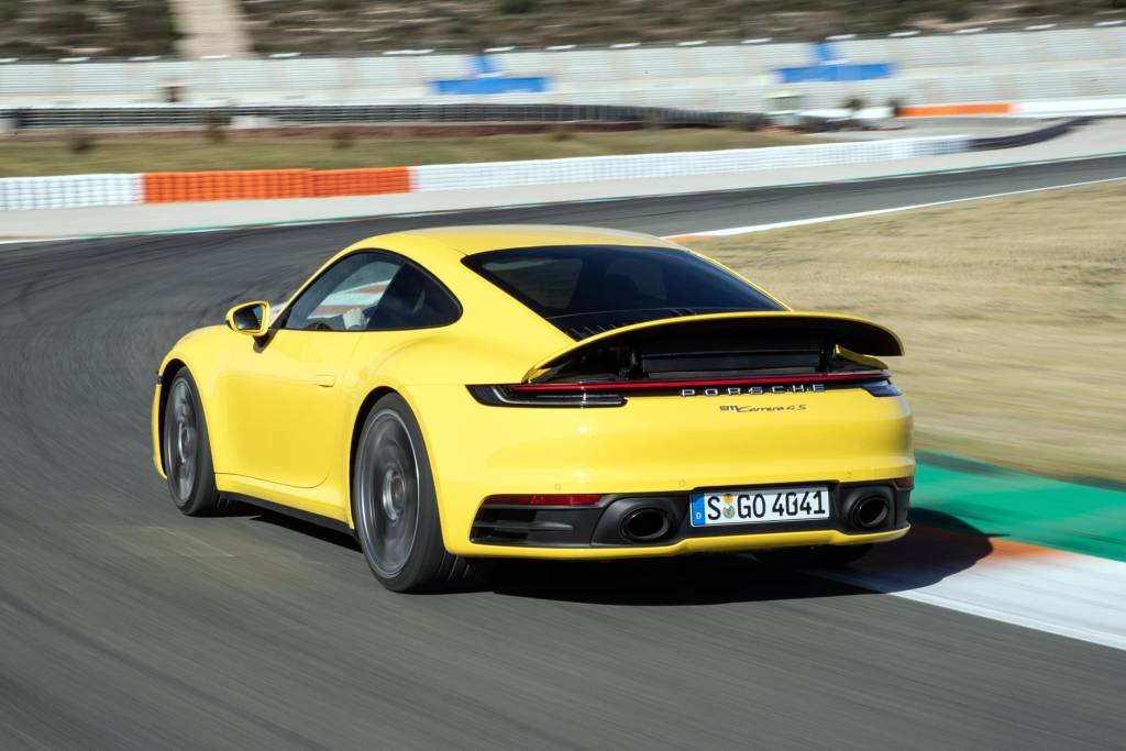 Porsche 911 Carrera S 2019 (40) Porsche 911 Carrera S 2019 (40)