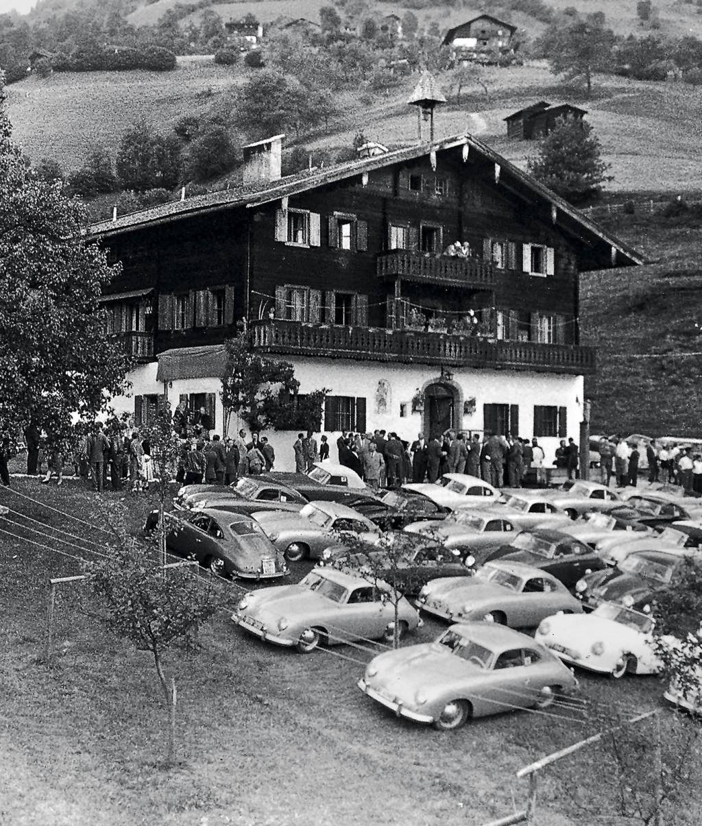 A casa dos Porsche em Zell am See tem mais de 600 anos e foi comprada em 1941. A casa de férias, e mais tarde se tornou um refúgio da Segunda Guerra Mundial